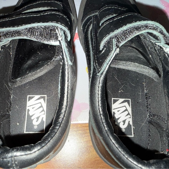 Vans Old Skool Classic hook & loop Black leather Velcro Sneakers. Unisex. Size 1 - Picture 8 of 9
